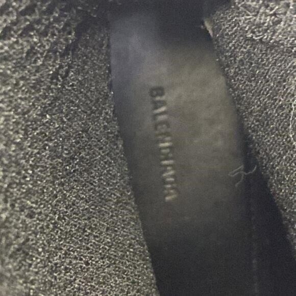 Balenciaga Women’s Knife 20 Knit High Heel Booties–Sleek, Sharp, and Chic!” - Picture 3 of 10